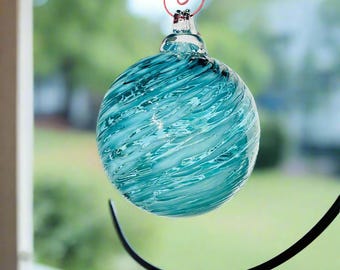 Adorno de espiral de vidrio azul soplado a mano - Bola de la Amistad