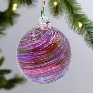Purpy Spiral Twist Blown Glass Ornament – Unique Hand Blown Purple Art