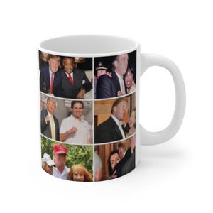 Könnte beinhalten: Eine weiße Keramiktasse mit einer Collage von Fotos verschiedener Personen. Die Tasse zeigt ein Raster mit neun Bildern, die jeweils eine andere Person oder Personengruppe zeigen. Die Bilder sind alle farbig und scheinen bei verschiedenen Anlässen aufgenommen worden zu sein.