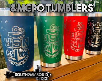Laser gravierte Chief Rank 20 oz Tumbler - US Navy