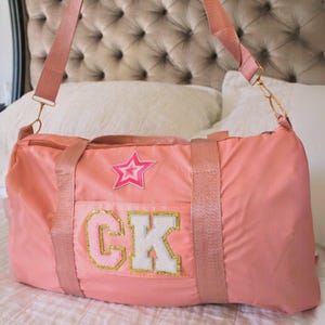 Custom Dance Bag for Girls Personalized Name Duffle Bag Gymnastics Bag Cheerleading Bag Travel Duffle Bag Small Pink Bag Overnight for Girls