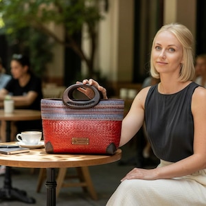 Thai Krajood Straw Bag: Boho Batik Border. Wood Handle and Zipper Closure