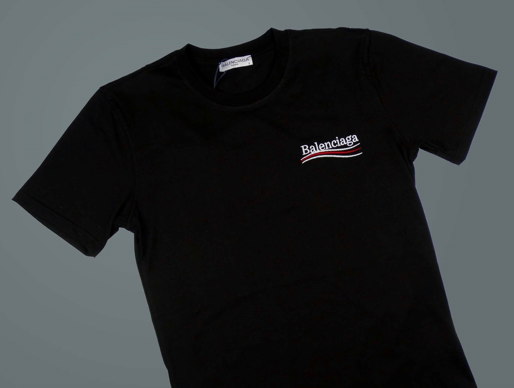 balenciaga tee fake