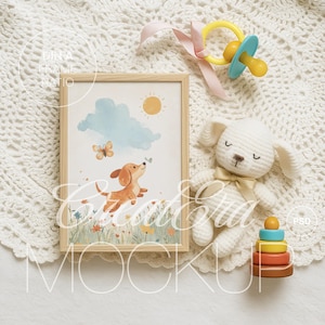 Mockup babykaart, kinderkamer frame kunst aan de muur,, PSD-bestand, A5, A6 kinderen verjaardag frame kaartsjabloon