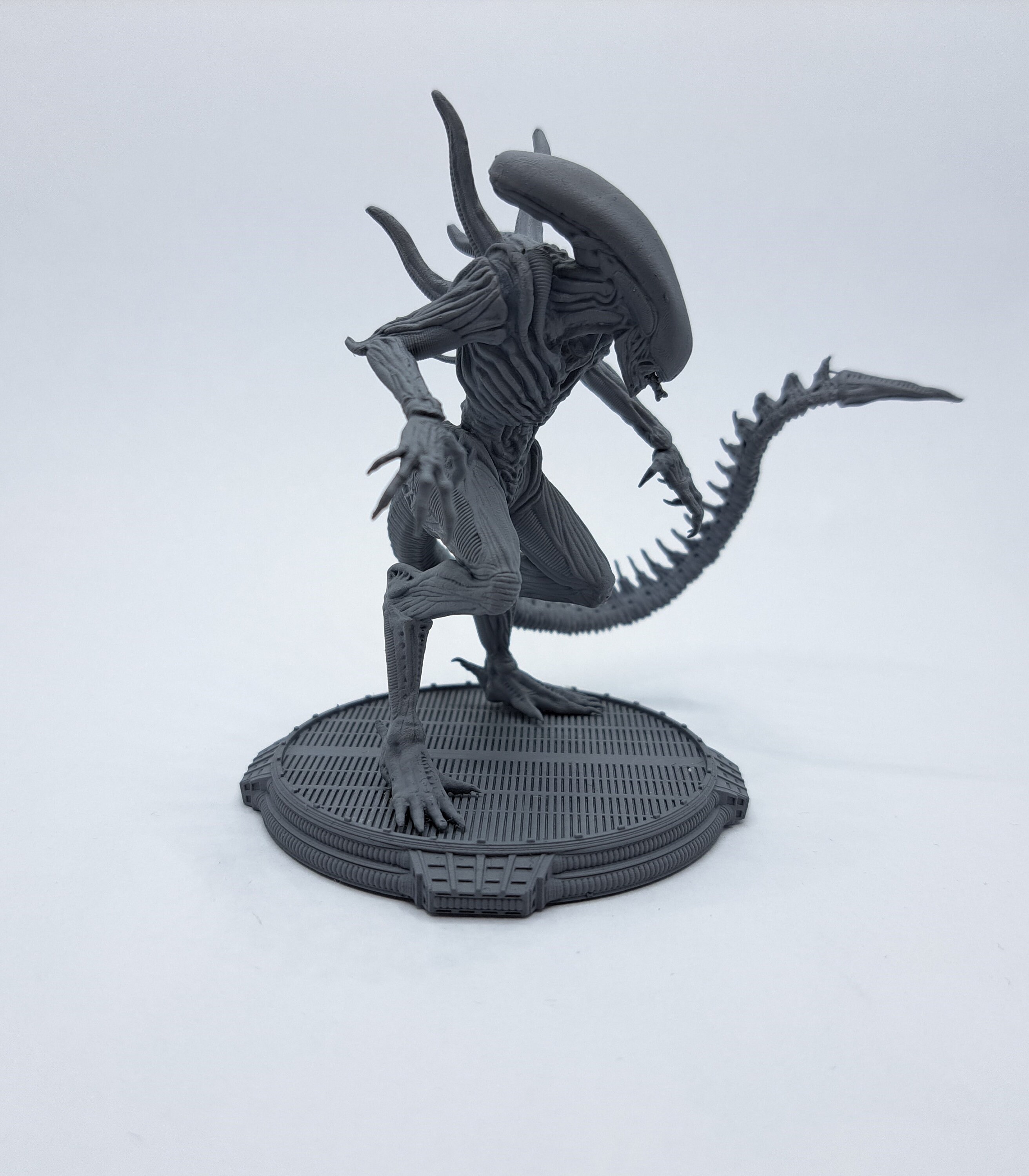 Figura Alien Xenomorph In Resina – Stampa 3D 12K – Scala 1:12 – Non Verniciata (Possibile Richiedere Verniciatura) - Foto 4