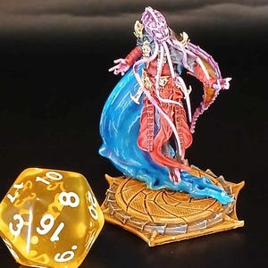 Well painted Mind Flayer miniature, D&D, Frostgrave, Pathfinder, Dungeons and Dragons 32mm