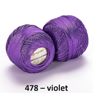 Puede incluir: Dos carretes de hilo de arte de hilo verde, amarillo y marr&oacute;n, dos carretes de hilo de arte de hilo morado y dos carretes de hilo de arte de hilo plateado.