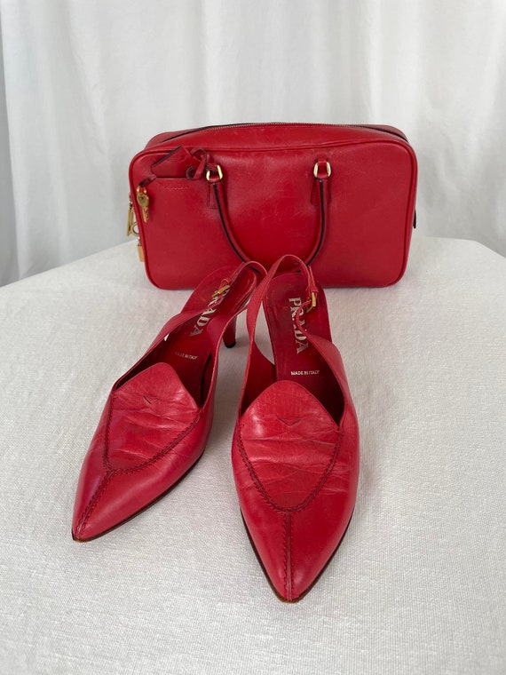 SWEET PRADA Leather Cherry Red Shoes SZ 40 and Mat