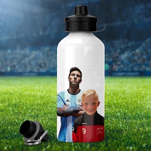 Bouteille d&#39;eau Lionel Messi - Bouteille d&#39;eau personnalisée, ajoutez votre photo, n&#39;importe quel nom, n&#39;importe quel numéro, excellente idée de cadeau