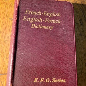 French-English / English-French miniature antique dictionary