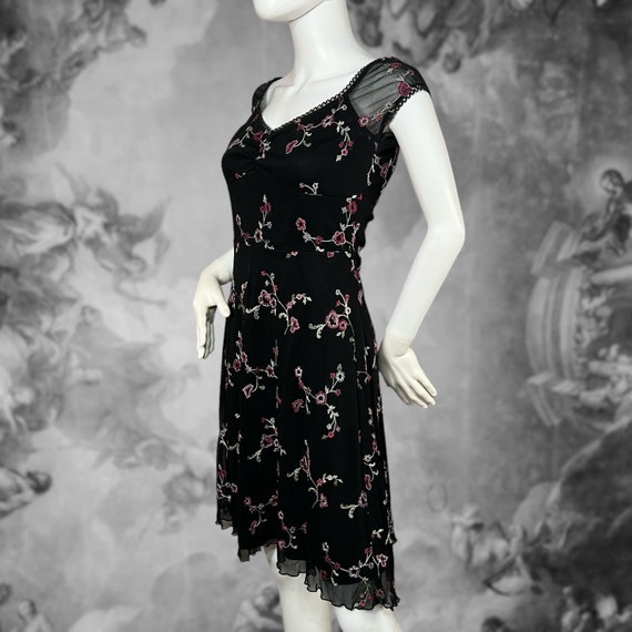 Vintage 90s Y2K Black and Pink Floral Embroidered… - image 4