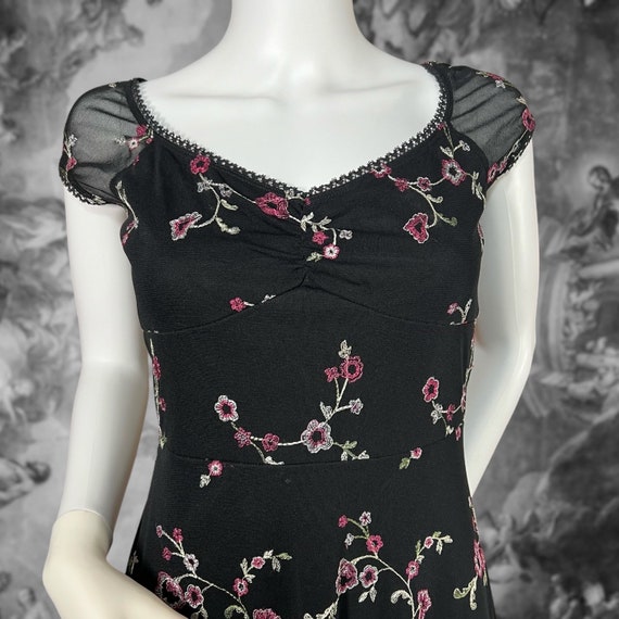 Vintage 90s Y2K Black and Pink Floral Embroidered… - image 3