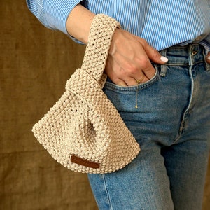 Minimalistische Stricktasche / Handgemachte Stricktasche / Lässige Abendtasche / Handgemachte Tasche /Strickmuster /Handtasche /Stylische Stricktasche