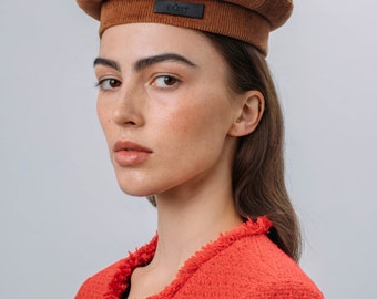 Brown corduroy beret for women, warm classic hat, minimalist chic accessory, leather detail