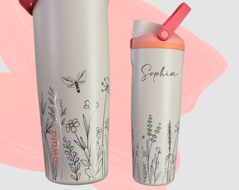 Bouteille d'eau Owala FreeSip Sway 30 oz fleurs sauvages personnalisée, gobelet gravé floral personnalisé