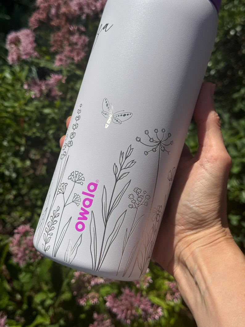 Personalized Owala Freesip Wildflower Water Bottle: Floral Engraved 32 ...