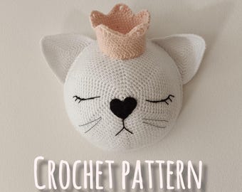 Modèle de décoration murale chat au crochet : chaton couronné (Modèle PDF)