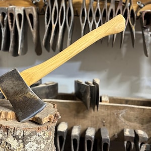 Vintage Restored 2lb Charleston Tool Works Hatchet