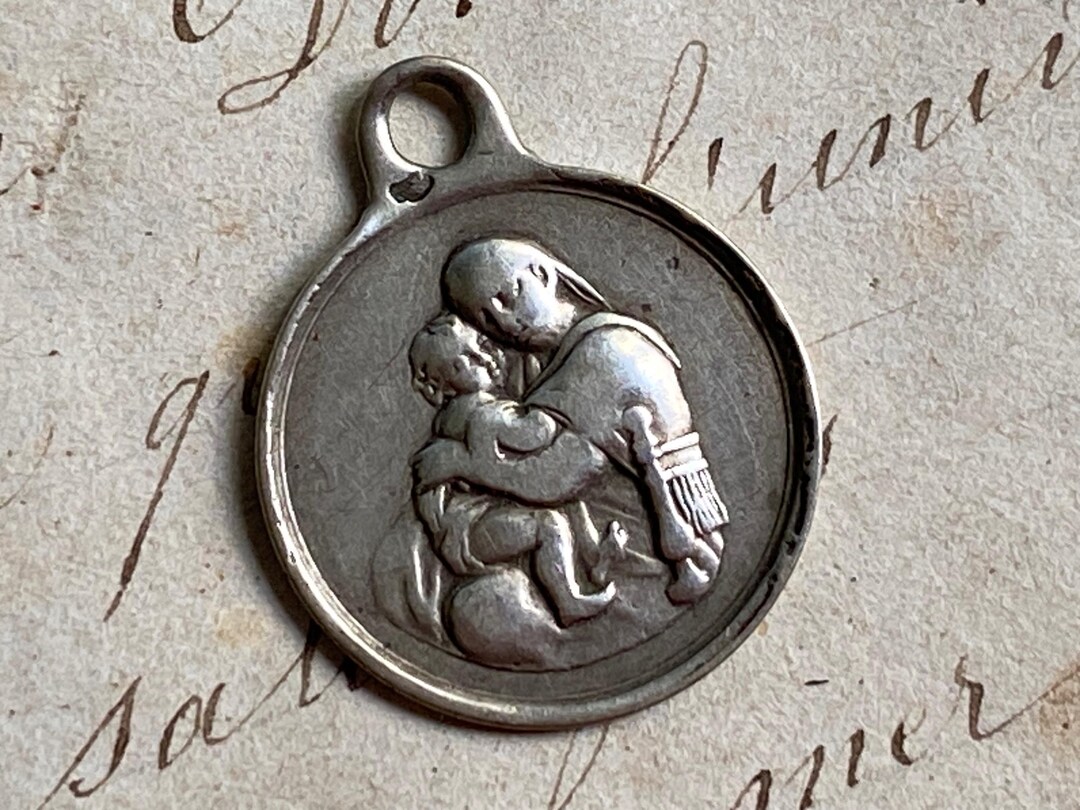 Médaille Ancienne Religieuse - Vierge Marie Et L'Enfant Jésus - Plaqué Argent - Années 1950 - Occasion