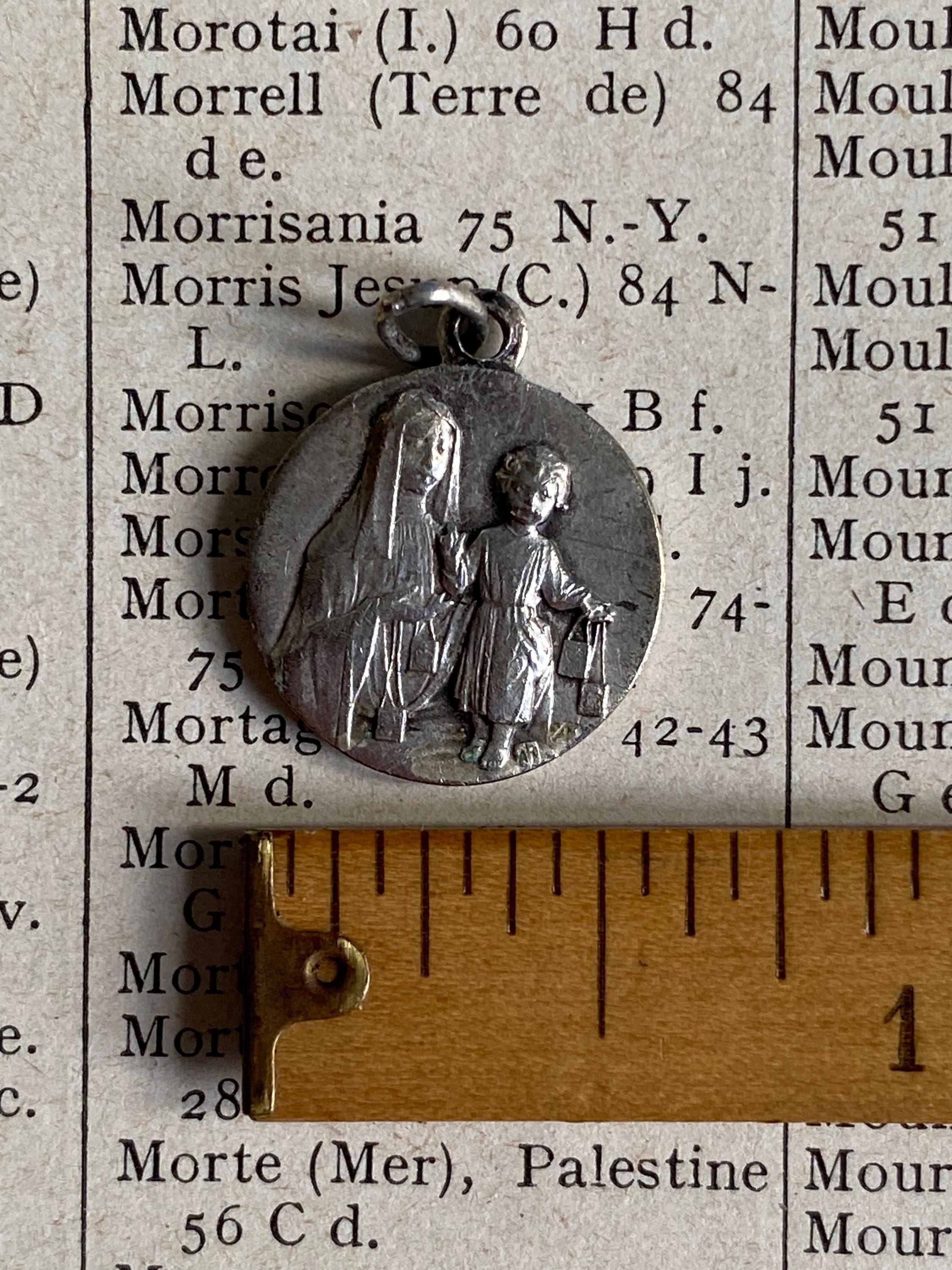 A Tiny Vintage French Religious Medal, Our Lady of Mount Carmel - Etsy