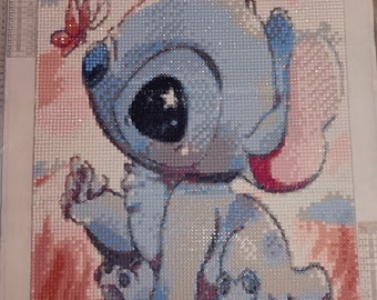 Baby Stitch a terminé la peinture au diamant !