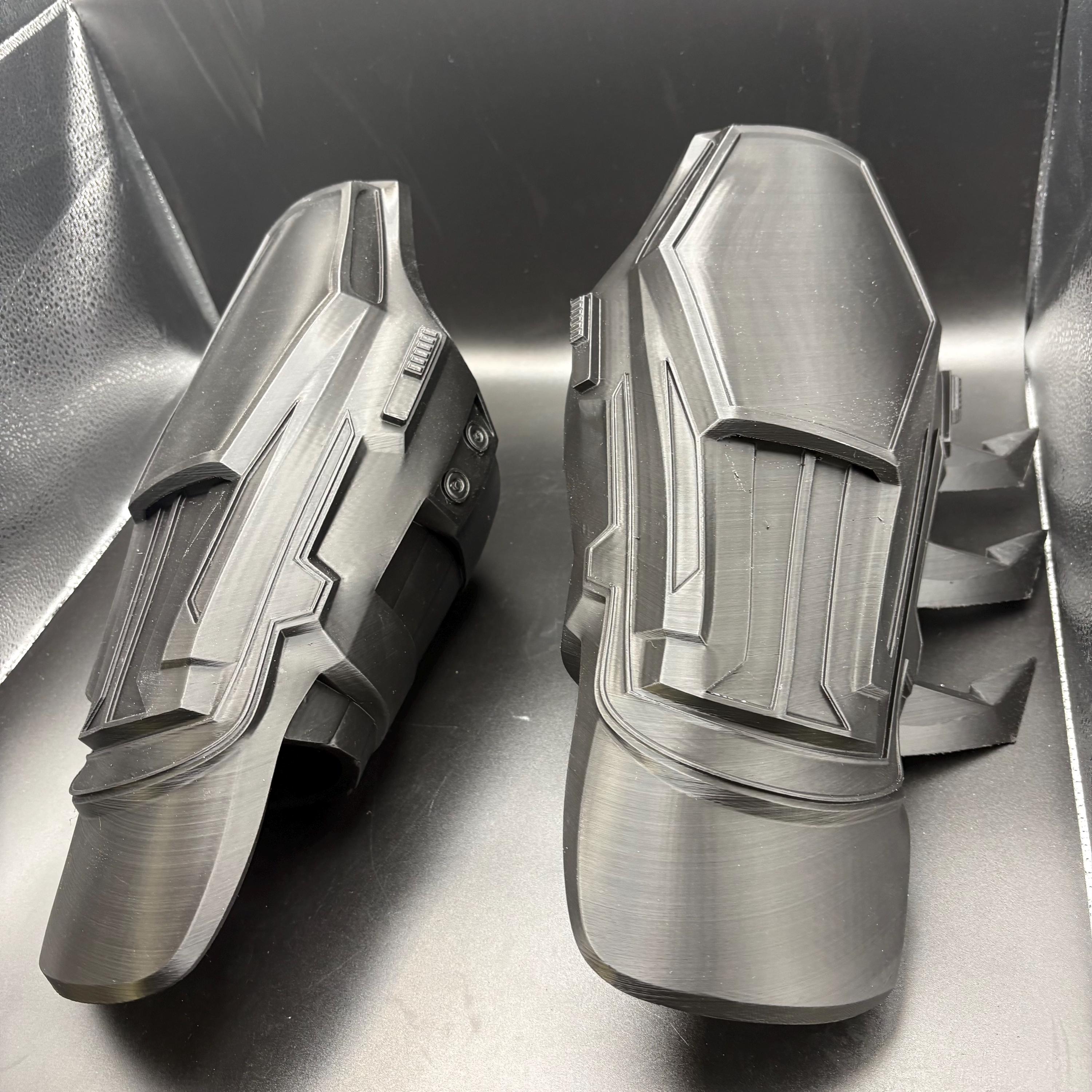 Bat Gauntlets, Origins Inspired Cosplay Gauntlets - Etsy