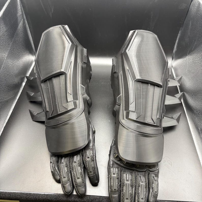 Bat Gauntlets, Origins Inspired Cosplay Gauntlets - Etsy