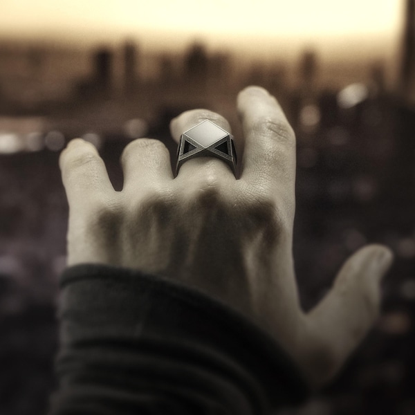 Dystopian Brutalist Mens Ring-Mens ONYX Ring-FUTURISTIC Mens Signet Ring-Large Statement Ring-Handmade Signet Ring with Author's Design