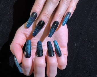 Cat Eye Chic Gradient Press On Nails for a Sassy Look | short nails | long | almond | coffin