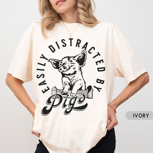 Funny Pig Farmer Comfort Color® Shirt, Gift for Pig Lover Farm Animals Shirt, Gift For Pig Farmer,Farm Life Shirt,Barn Shirt Pig Mom Dad Tee