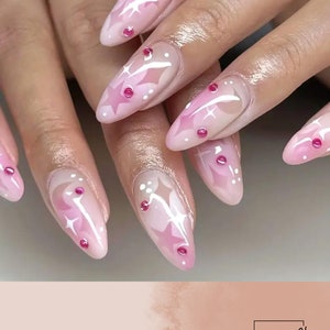 017 Glossy Medium Almond Gradient Pink With Hollow Star Rhinestone Design Press On Nails