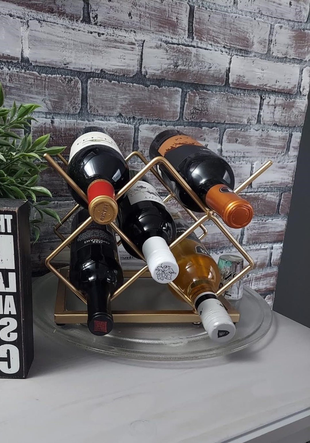 Modern Gold Metal Small Wine Rack Tabletop Wine Holder Stand Freestanding for Pantry
