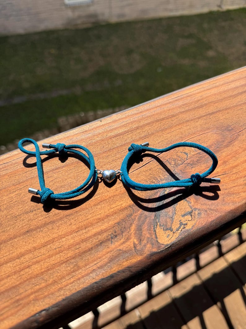 Custom Engraved Magnetic Heart Couple Bracelets: Valentine's Gift Dark Blue