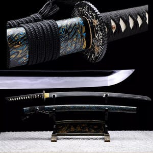 Handmade Japanese Samurai Katana Sword: Honsanmai Folded Steel, Clay Tempered
