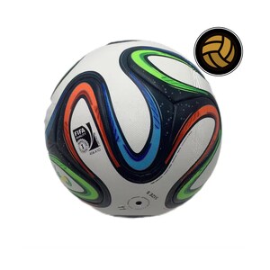 Cadeau pour amateur de football sur mesure unisexe, ballon de football vintage, cadeau de fête de football, ballon de football de la coupe du monde, cadeau de football pour garçons, ballon rare de la FIFA image 2