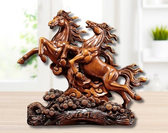 Statue de cheval de luxe Sculpture chinoise unique de cheval au galop avec fleurs Résine bois décor cheval réaliste Statue de chevaux cool ornement de cheval