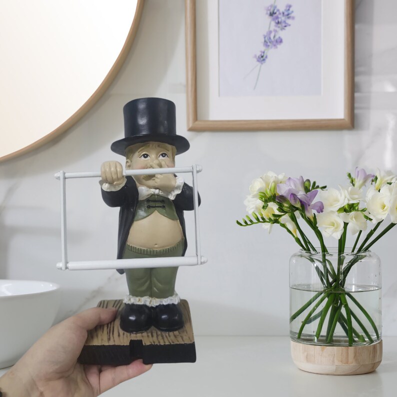 Funny Bathroom Gnome Butler Toilet Paper Holder Gnome Plugging Nose