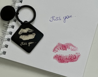 Custom Lip Kiss Keychain Personalized Gift For Boyfriend Girlfriend Matching Keychains Anniversary Gifts for Boyfriend Valentine's Day Gifts