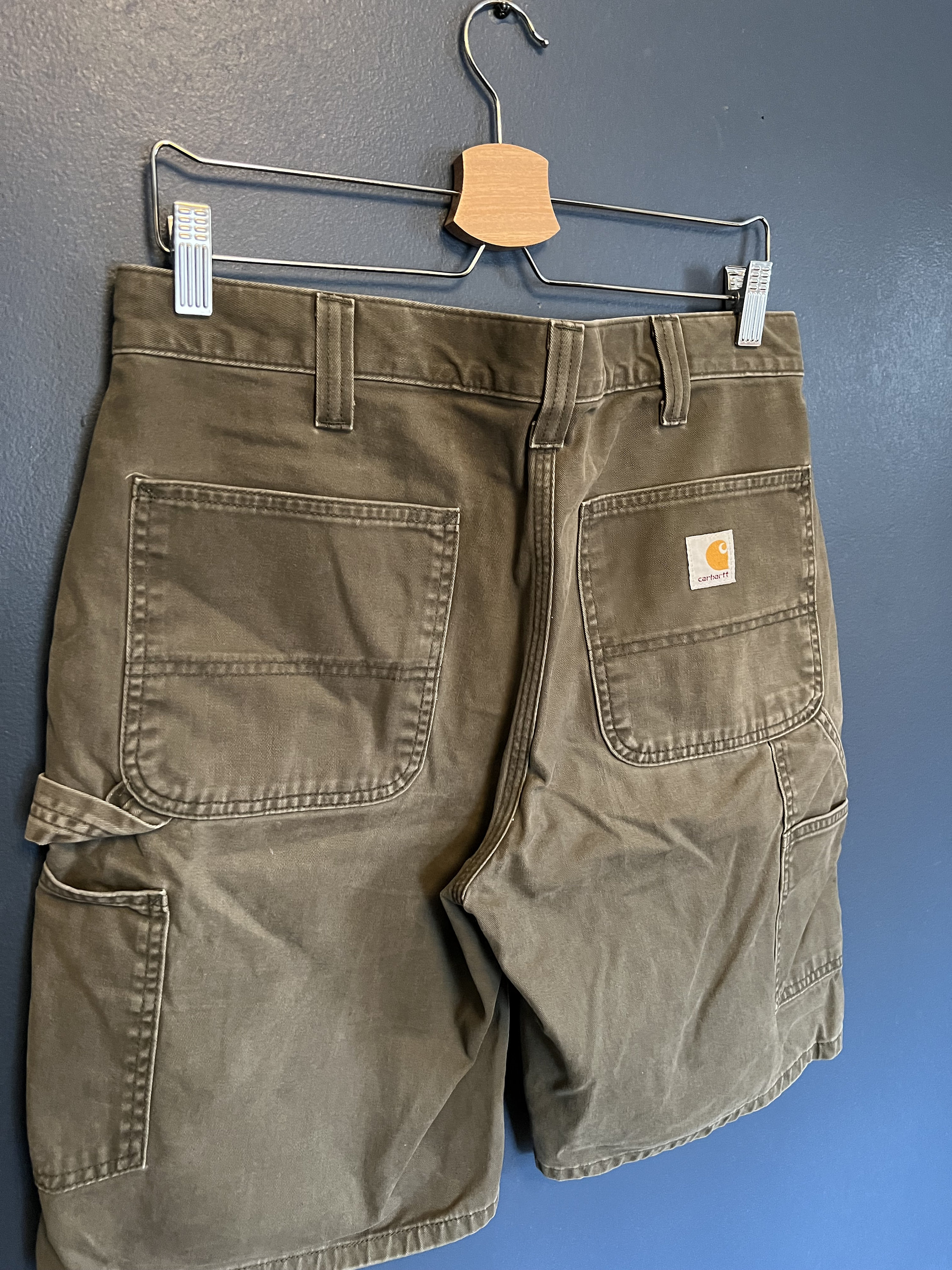 Carhartt top carpenter shorts