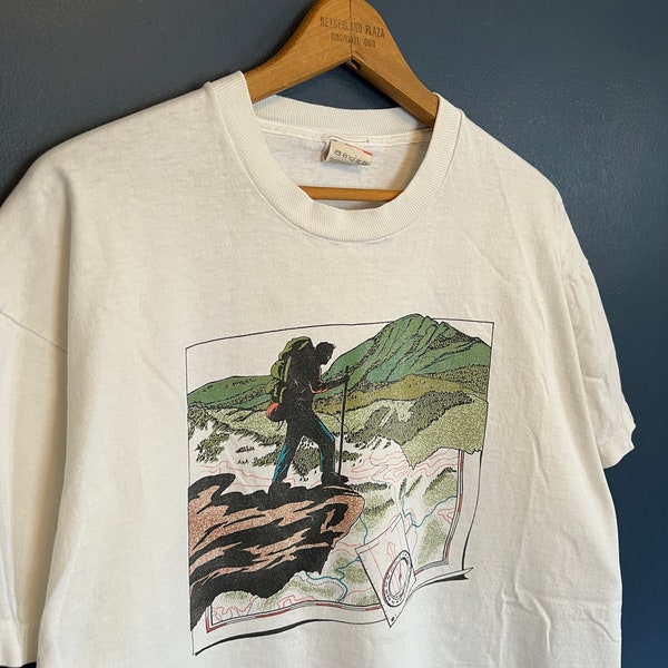 Vintage 90’s Hiking Adventure Tee Size XL