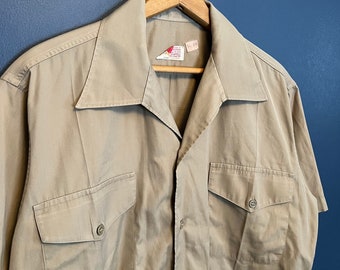 Vintage 60’s Creighton USMC Dracon Cotton Button Up Polo Size Large