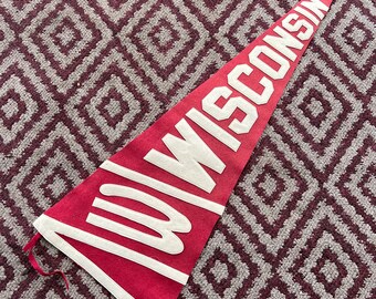 Vintage 1920’s/30’s University Of Wisconsin Badgers Felt Banner