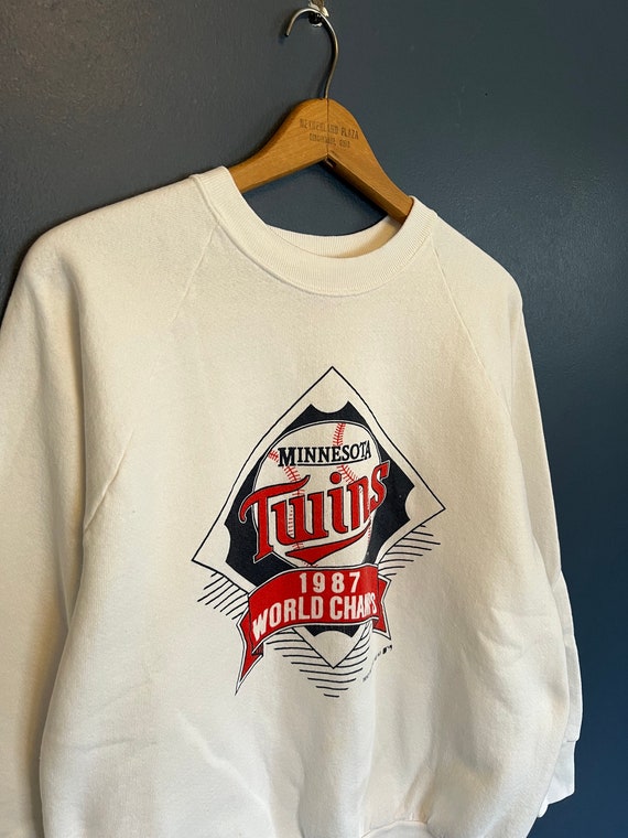 Vintage 1987 Minnesota Twins MLB Baseball Crewnec… - image 1