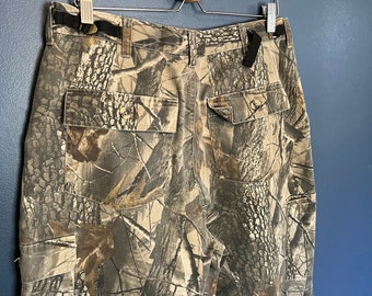 Vintage Y2K Outdoors Camo Cargo Pants Size Large