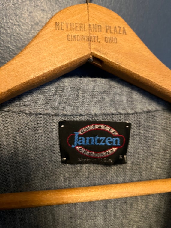 Vintage 80’s Jantzen Grey Knit Cardigan Sweater S… - image 3