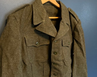 Vintage jaren 60 olijfgroene wol Ike bijgesneden militaire jas maat klein