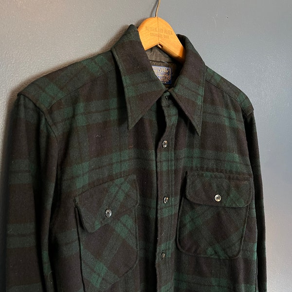 Vintage 90’s Pendleton Plaid Wool Flannel Size Small