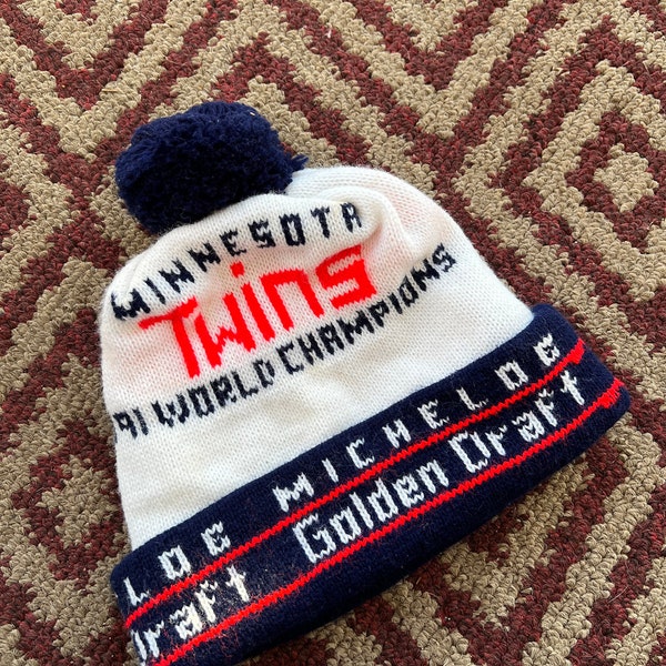 Vintage 80’s Minnesota Twins MLB Baseball Pom Pom Beanie