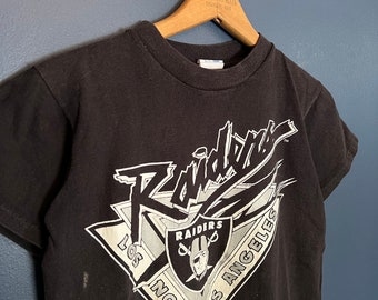 Vintage 90’s NFL Los Angeles Raiders NFL Baby Tee Size Large