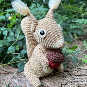 Crochet Squirrel | Stuffed Animal | Handmade Amigurumi |